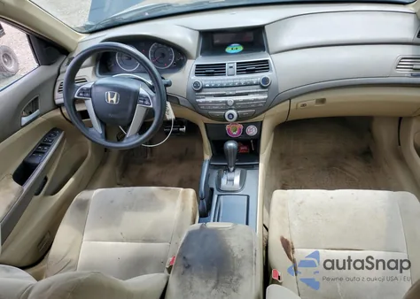 2010 Honda Accord Lxp z USA, uszkodzony, nr VIN 1HGCP2F47AA172991